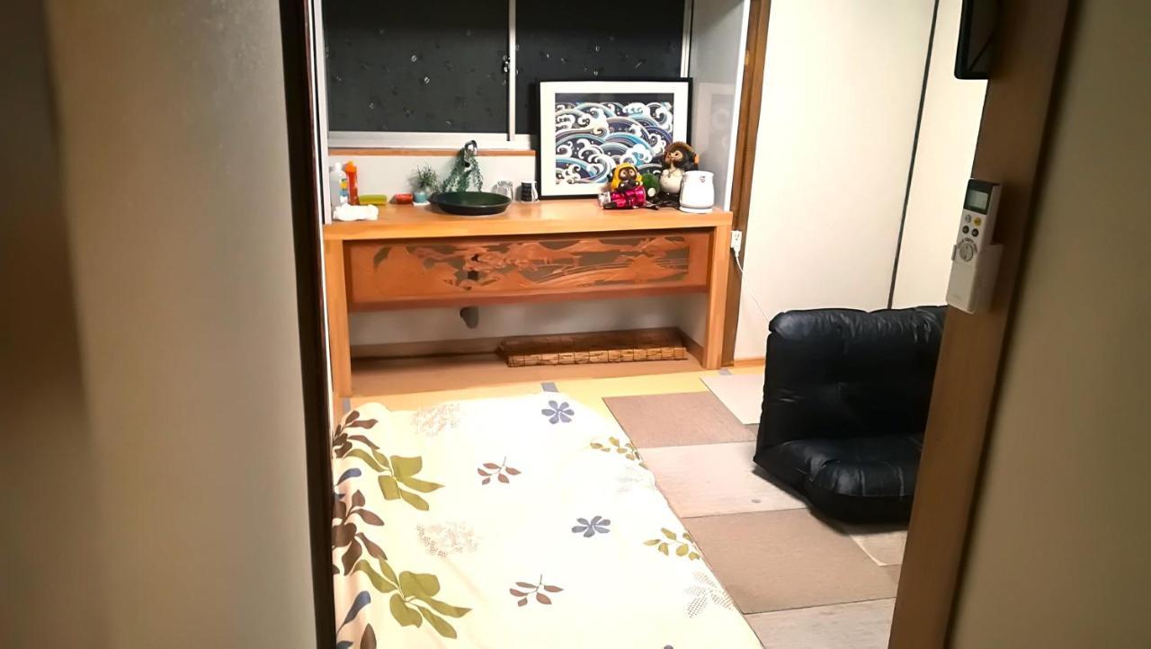Guesthouse Oasis Osaka Exteriör bild