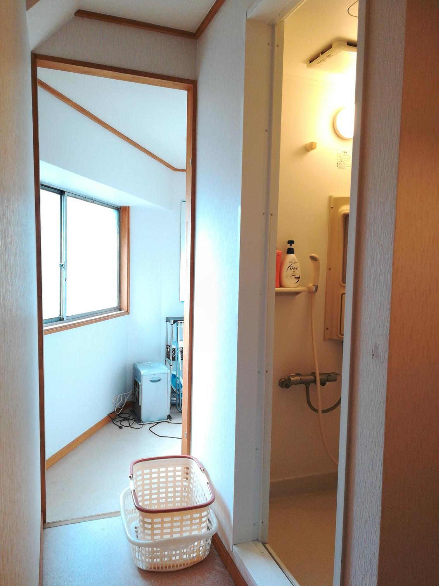 Guesthouse Oasis Osaka Exteriör bild
