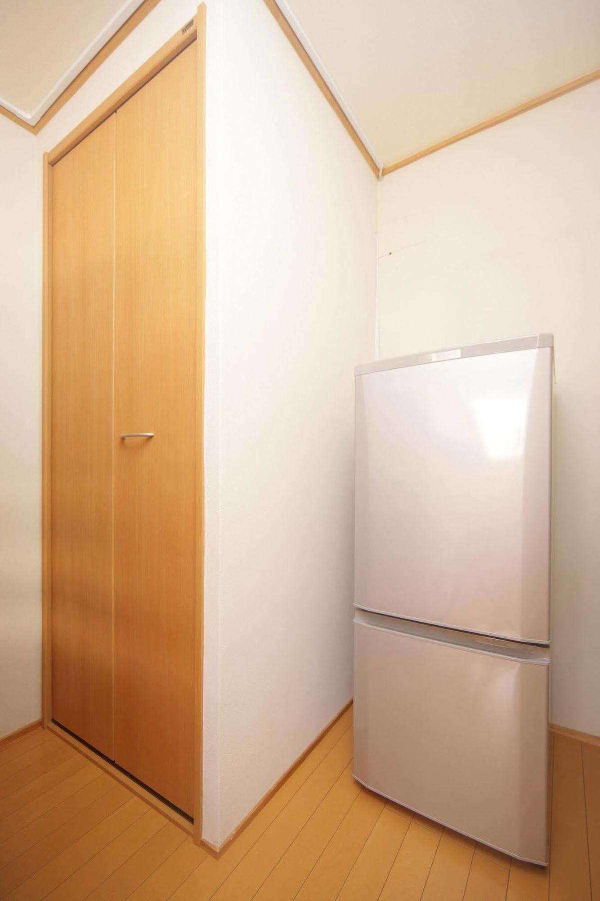 Guesthouse Oasis Osaka Exteriör bild