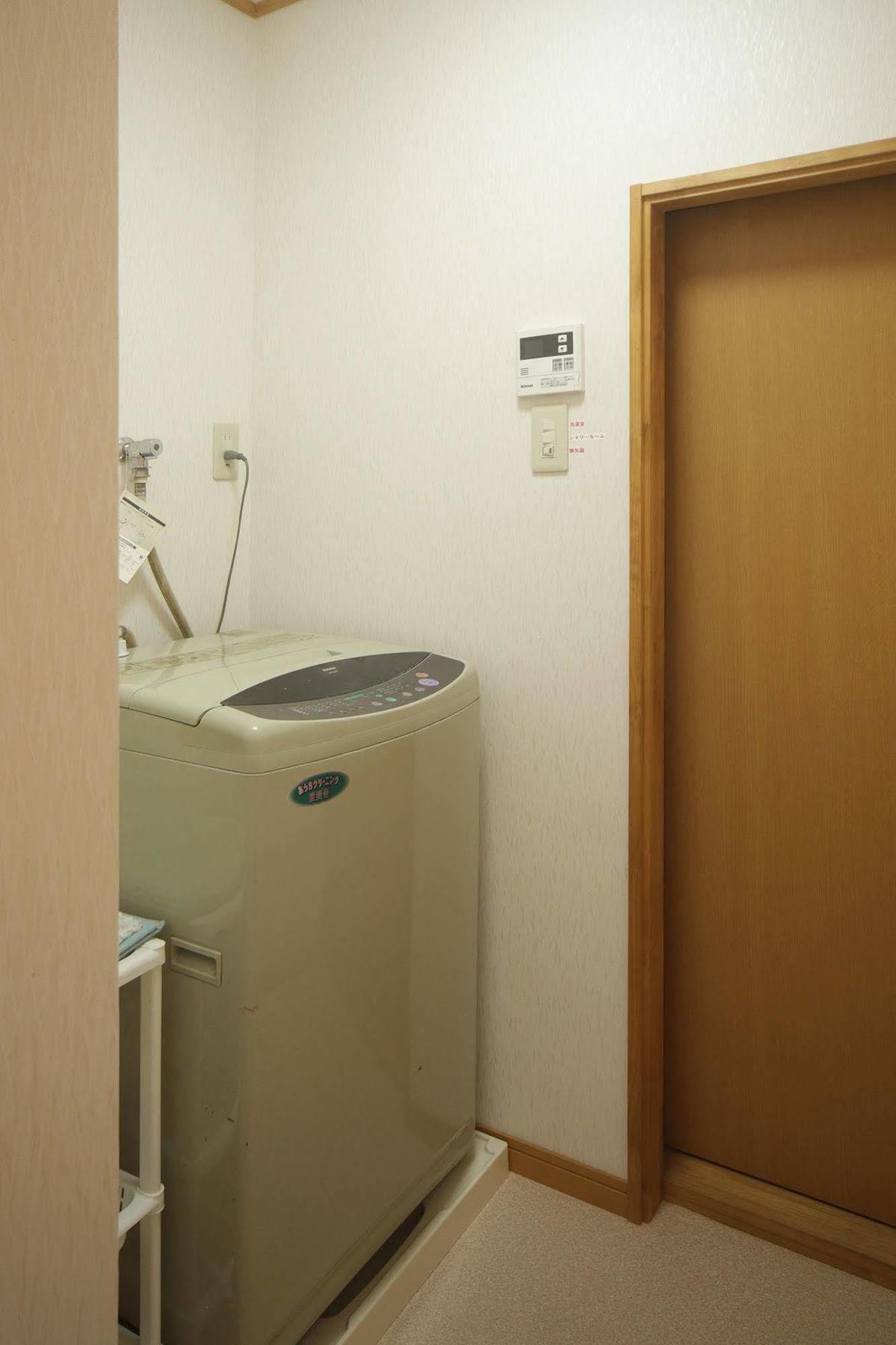 Guesthouse Oasis Osaka Exteriör bild