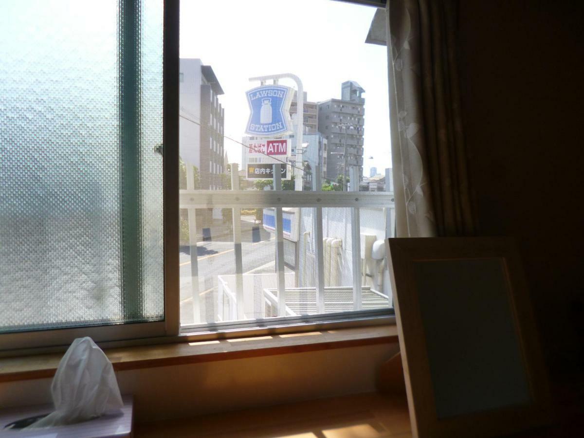 Guesthouse Oasis Osaka Exteriör bild